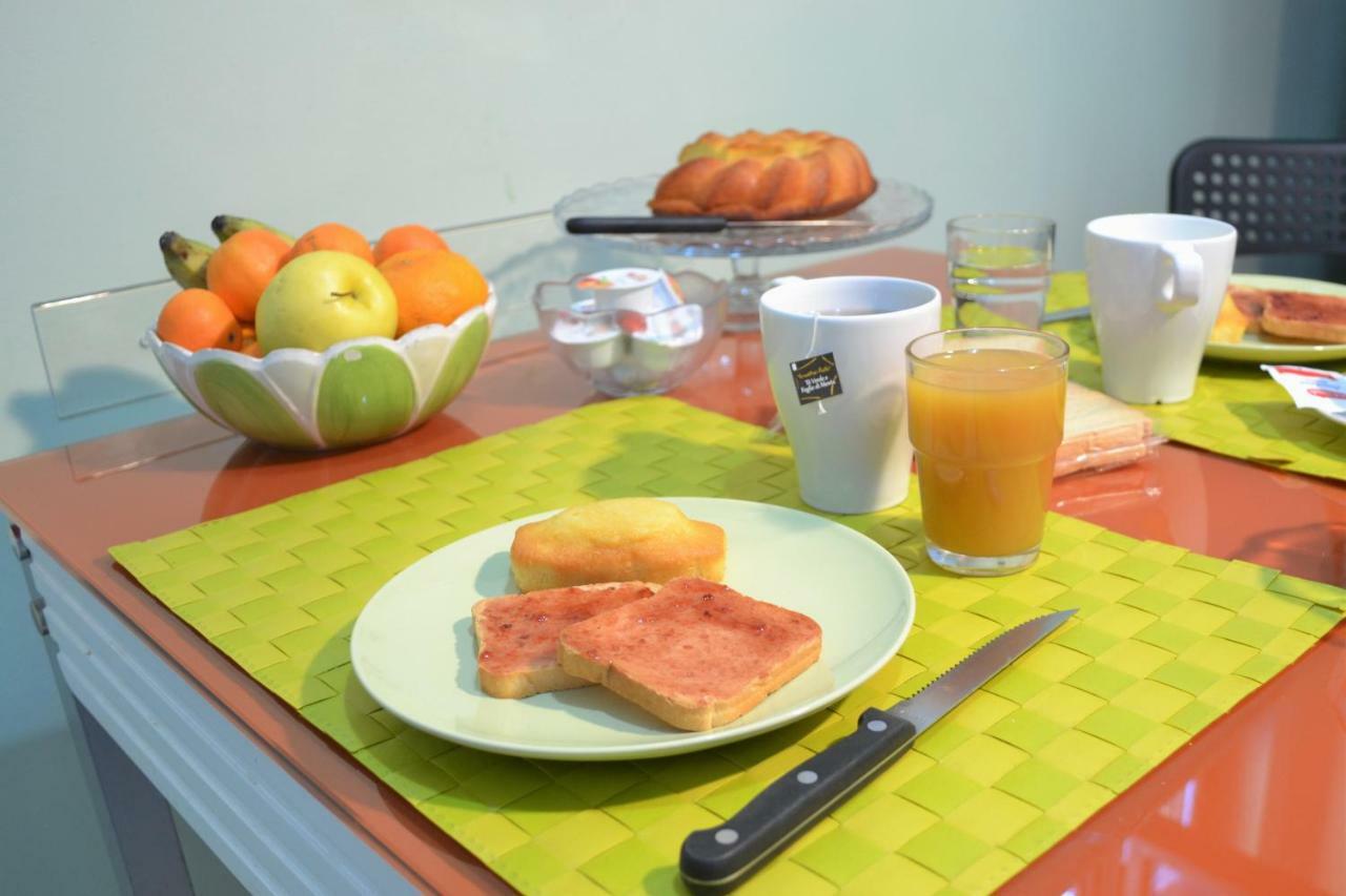 לינה וארוחת בוקר אנה La Casa Di Ludo מראה חיצוני תמונה
